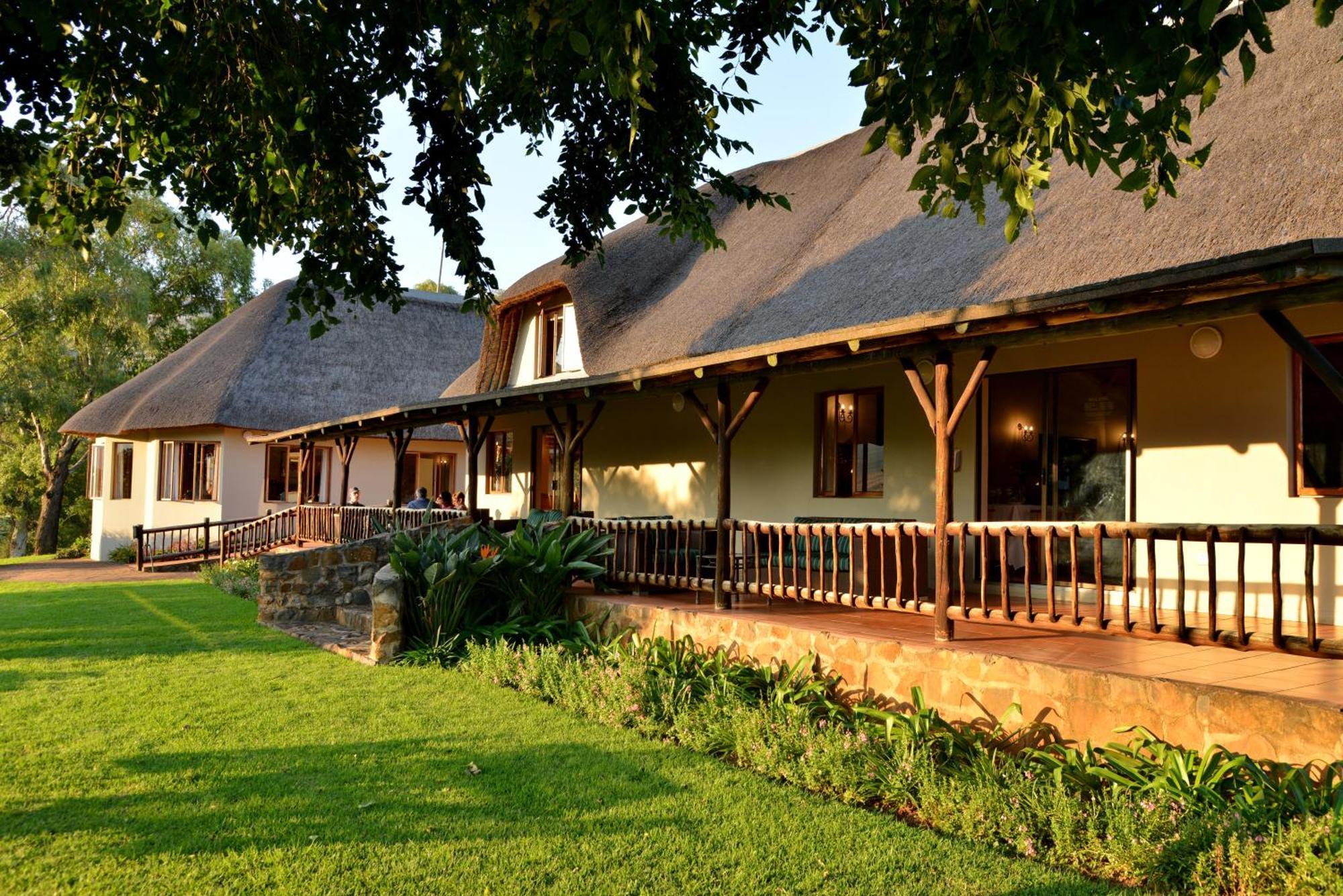 Montusi Mountain Lodge Bonjaneni Eksteriør bilde